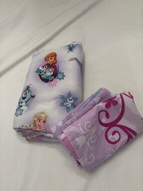Disney Frozen Sheet + Pillowcase Elsa Anna Olaf Twin Bedding